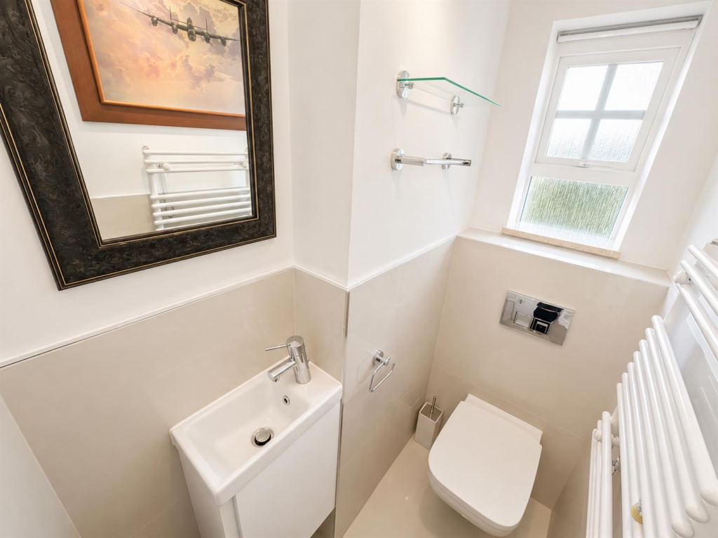 House in Portsmouth - View 4