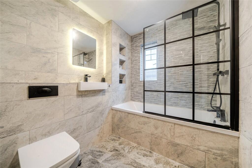 Apartment in Bromley - More