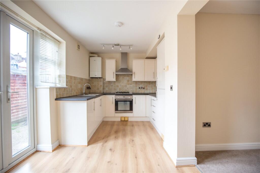 Apartment in Bristol - View 2