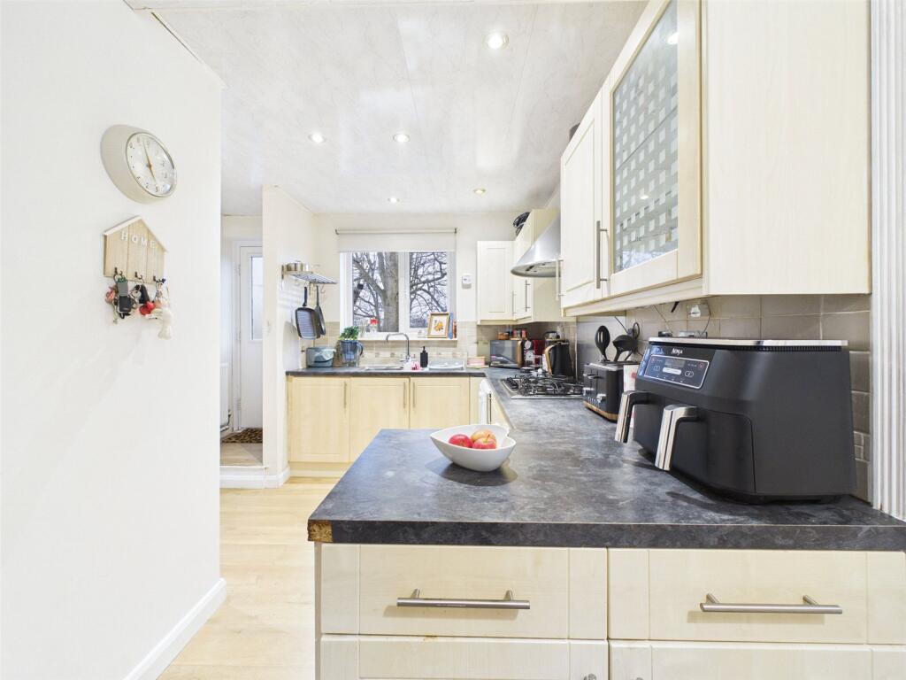Argosy Drive, Eccles, Salford, M30 photo 4