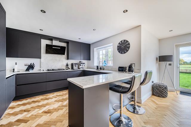 House in Basingstoke and Deane, North Sydmonton, Ecchinswell, Sydmonton and Bishops Green - View 2
