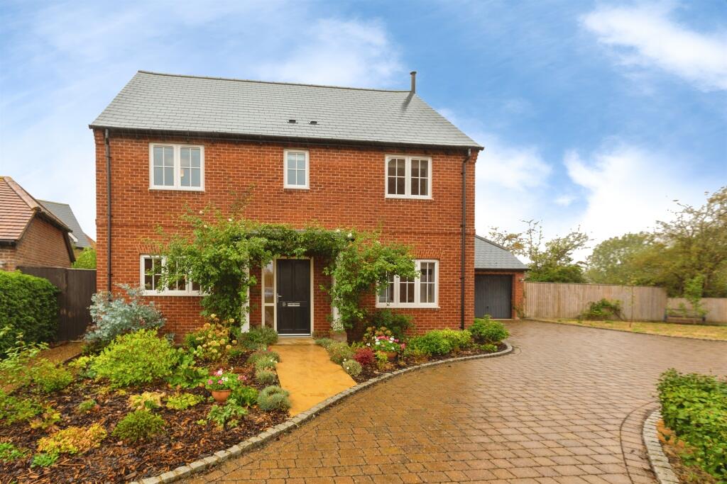 Main image of property: Rushington Close, Bishopstone, AYLESBURY