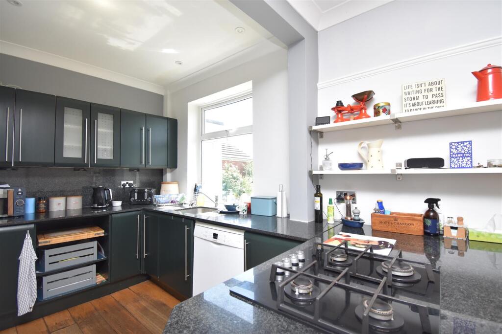 Property photo 10