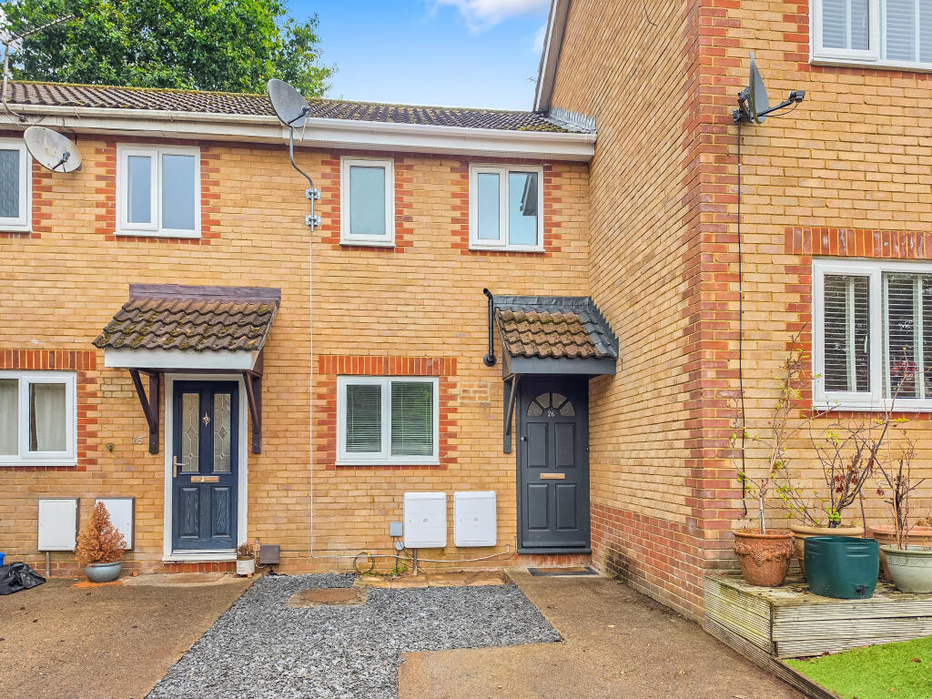 2-bed terraced on Clos-y-wiwer, Thornhill, Cardiff, £230,000