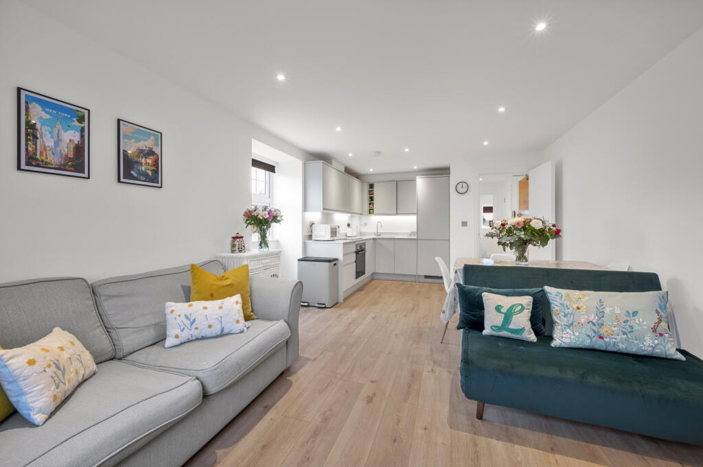 Main image of property: Villiers Avenue, Surbiton, KT5