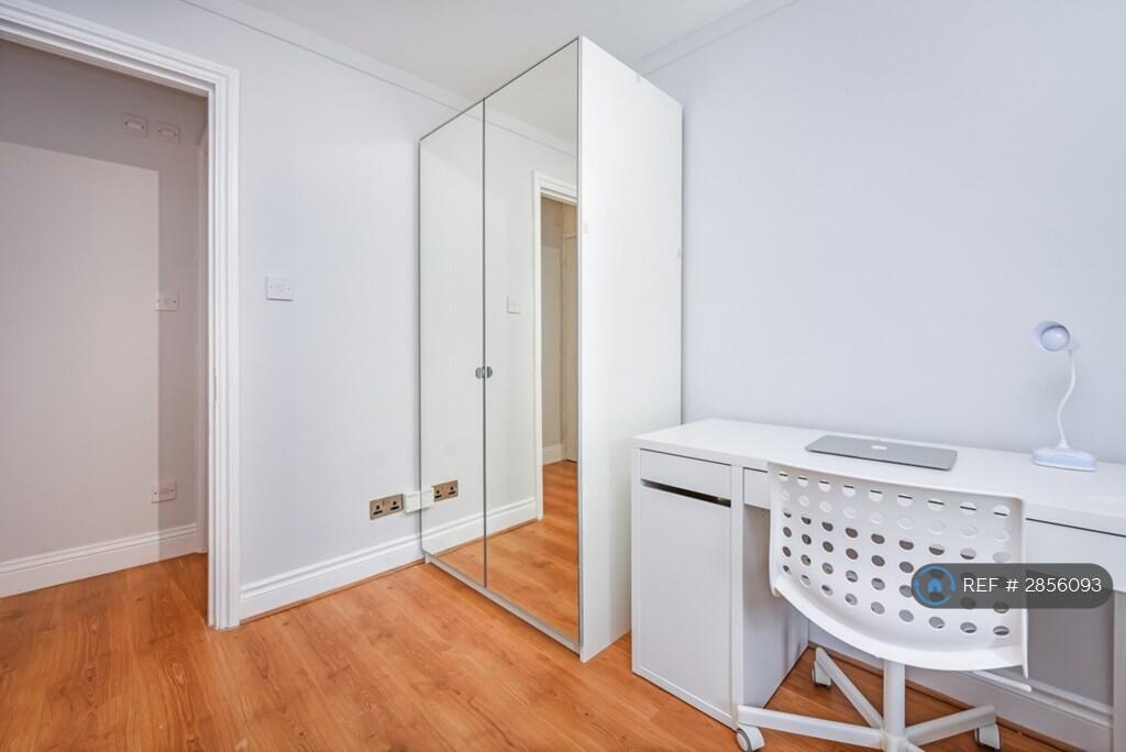 6 bedroom terraced house for rent