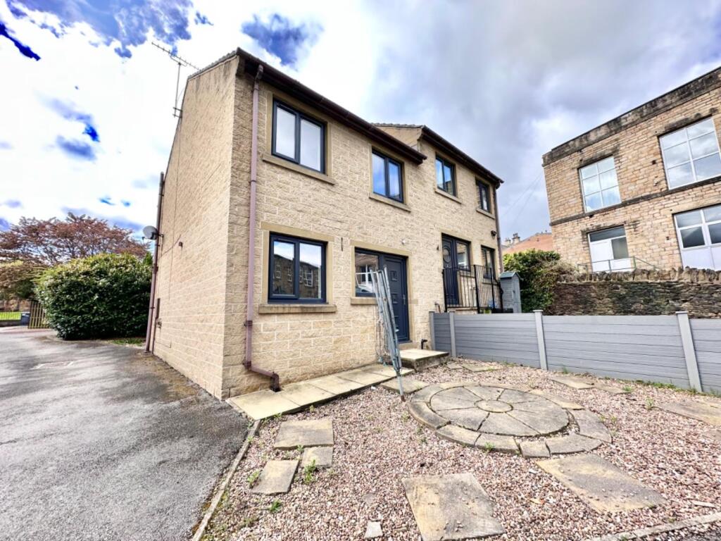 Main image of property: Brookdale Bank, Milnsbridge, Huddersfield