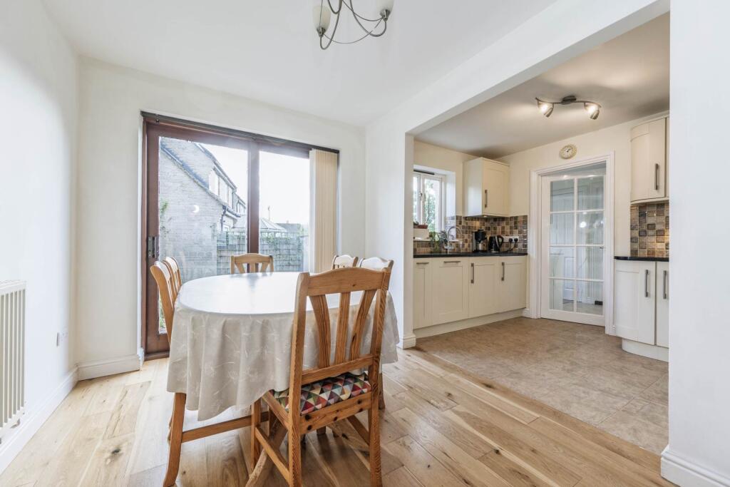 Stonelee Close, Chadlington photo 4