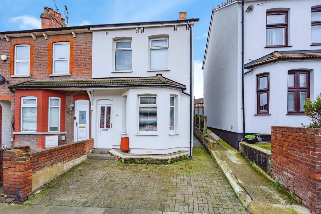 Main image of property: Oakley Road, Luton, LU4