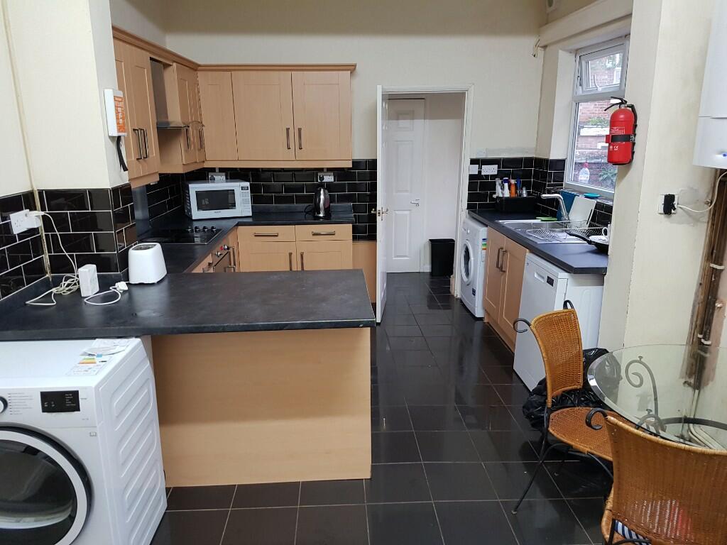 Main image of property: Burford Road, Nottingham, Nottinghamshire, NG7