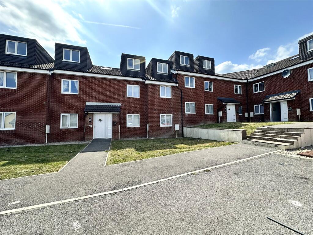 Main image of property: 10 Sherburn Gardens, Stanks Drive, Leeds, West Yorkshire