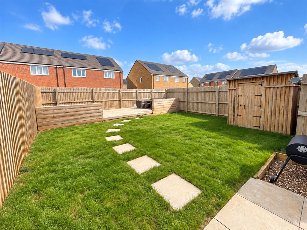 House in Nottingham - View 2