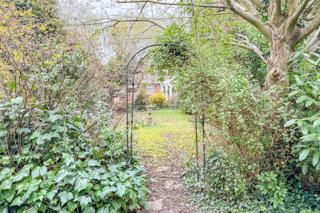 Additional image 13 of Hollybush Avenue, St. Albans, Hertfordshire, AL2