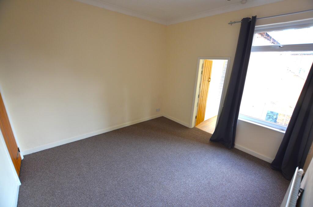 House in Stoke-on-Trent - View 5