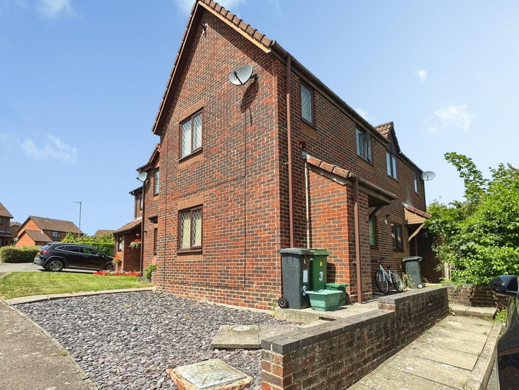 Main image of property: Vanburgh Gardens, Basingstoke, RG22