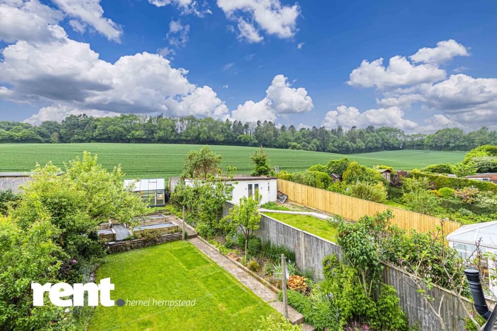 Main image of property: Chaucer Close, Berkhamsted, Hertfordshire, HP4