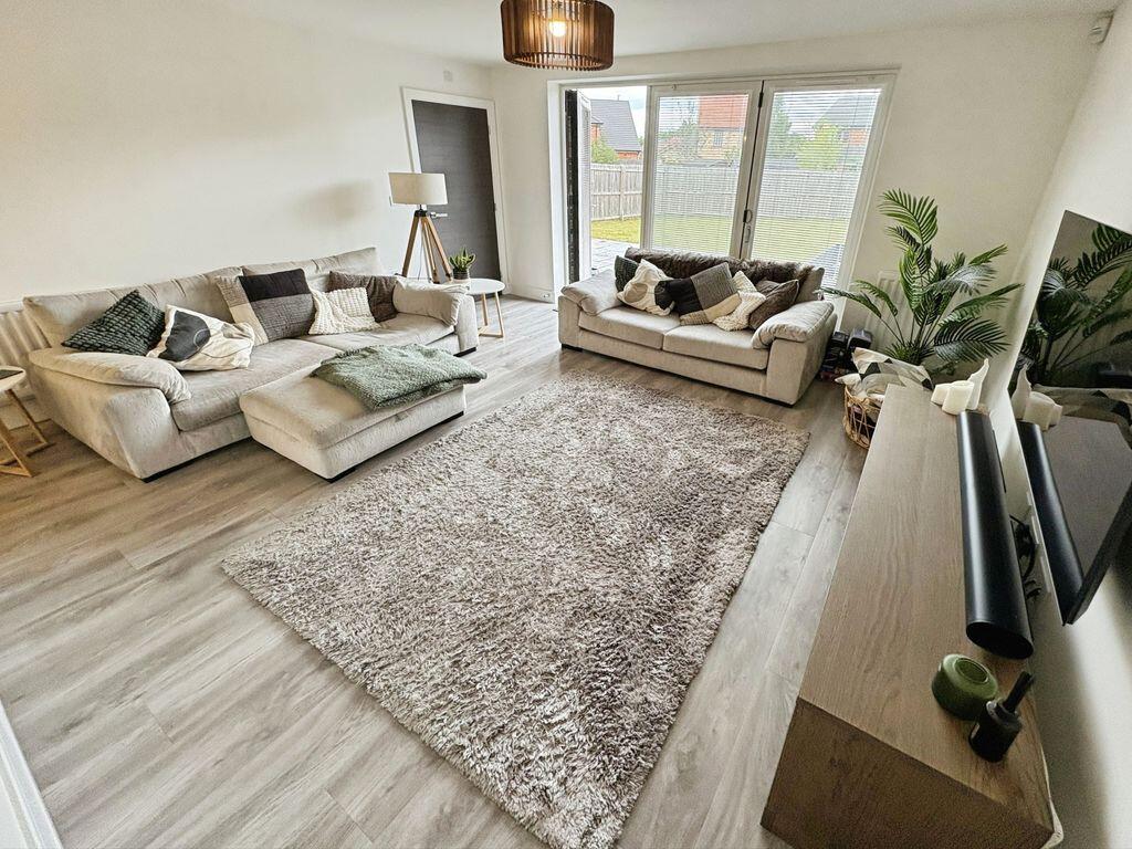 House in North Tyneside, Cygnet Park, Killingworth - View 2