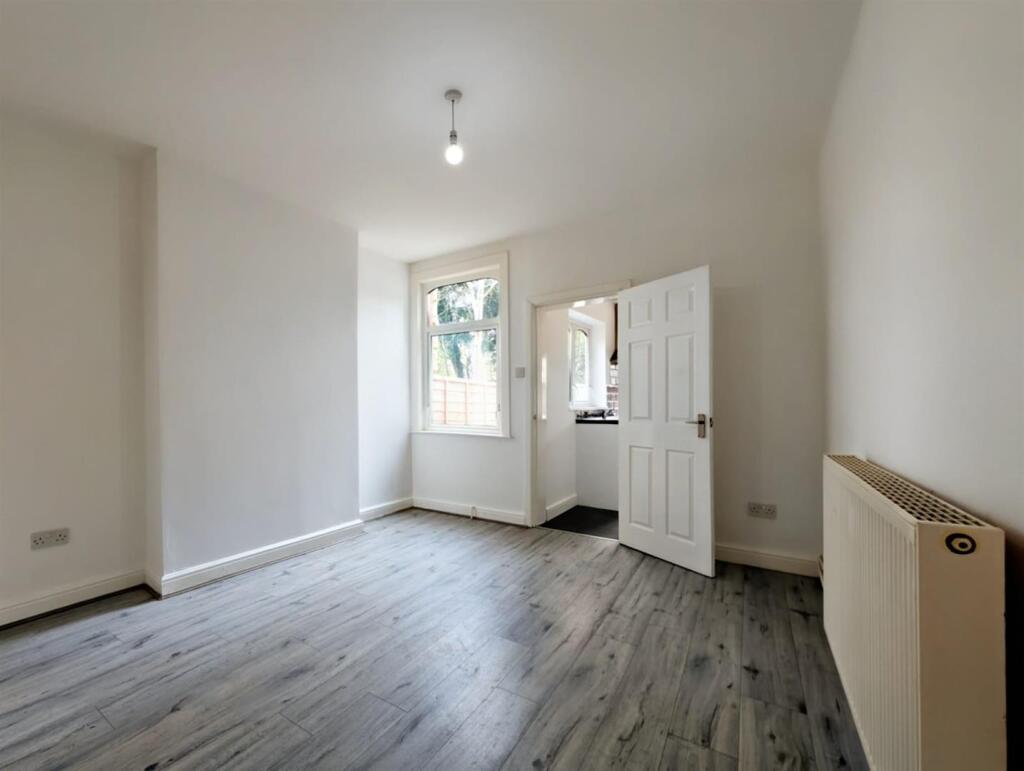 Main image of property: Clarence Street, Nuneaton