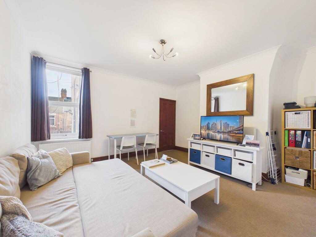 Apartment in Gateshead, North East - View 2