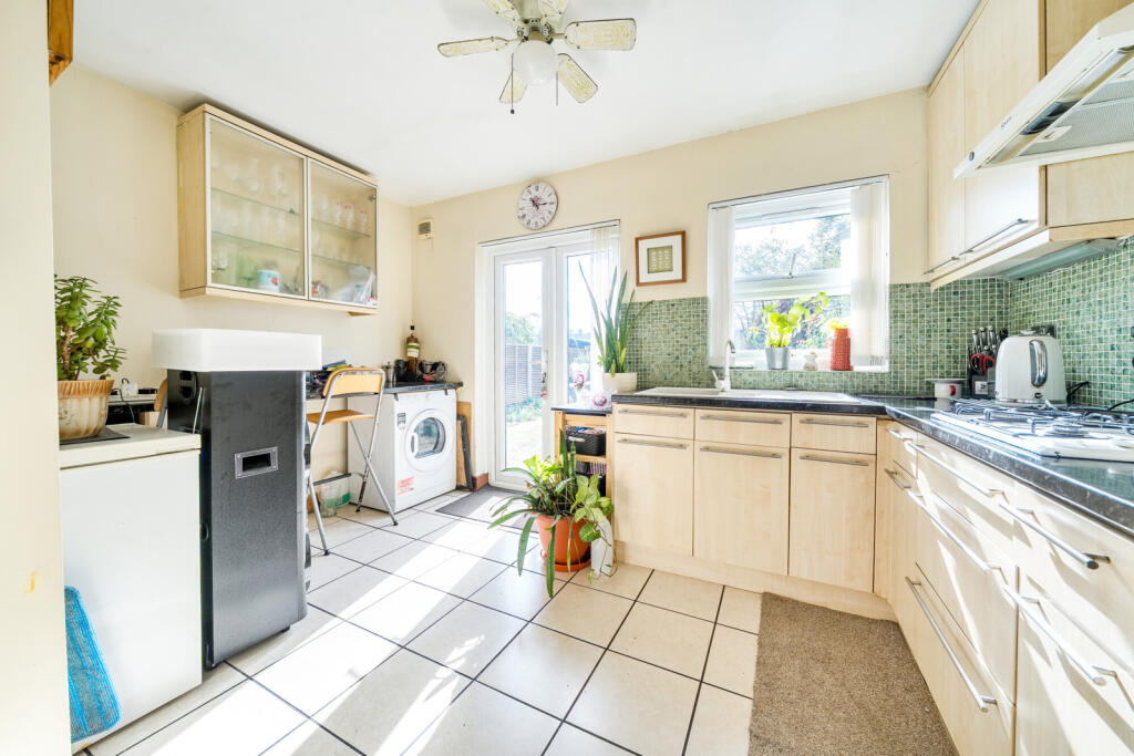 House in London - View 4