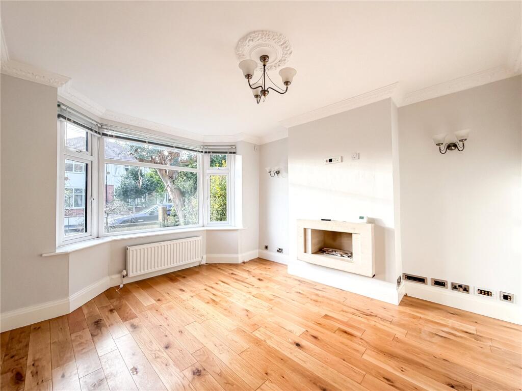 Kingsfield Drive, Didsbury, M20 photo 3