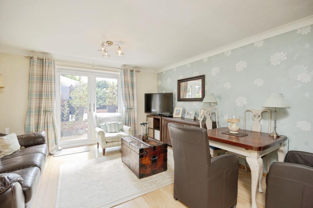 House in Tonbridge - View 3