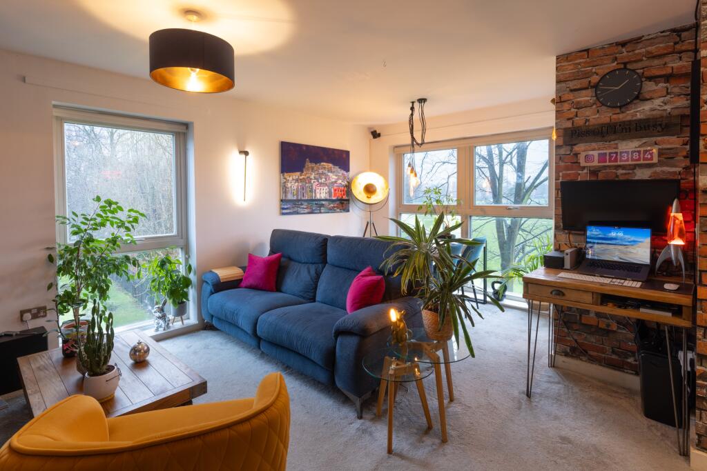 Main image of property: Capswell Court, Hitchin