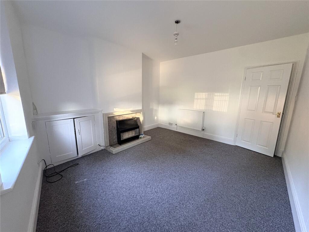 House in Nottingham - View 5
