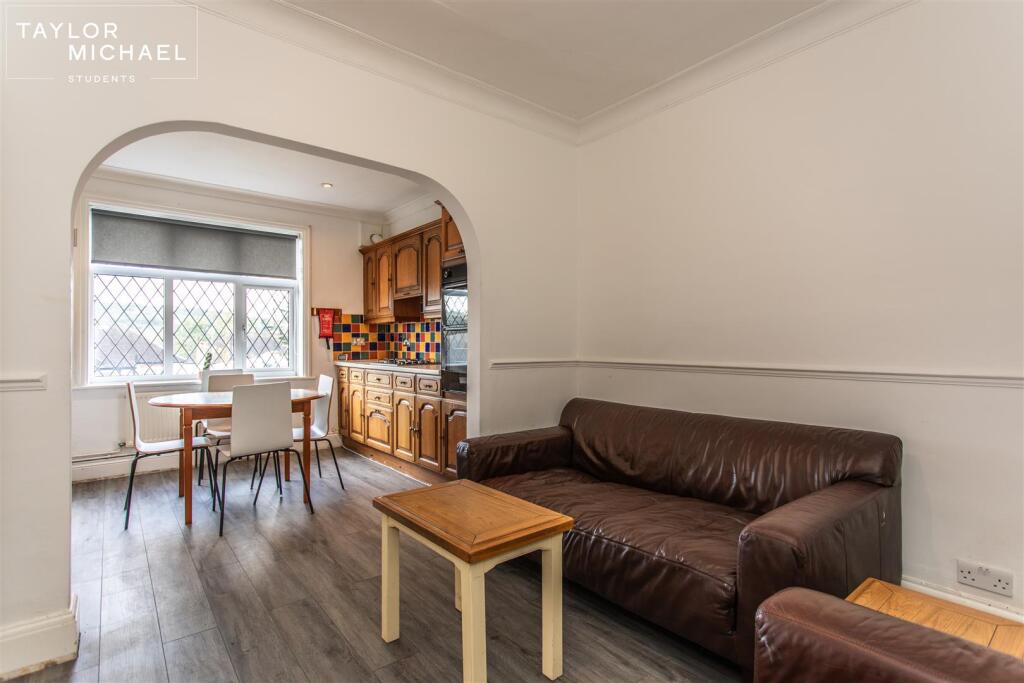 House in Brighton, Bevendean - View 5