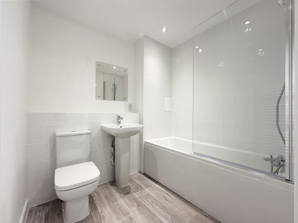 Apartment in Sunderland - More
