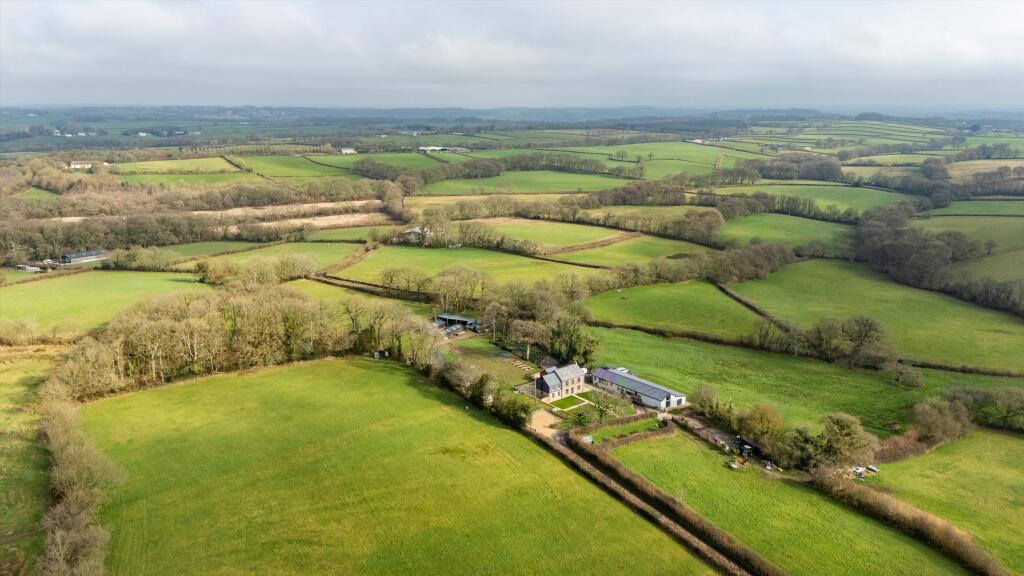 4 bedroom detached house for sale in Exbourne, Okehampton, Devon EX20