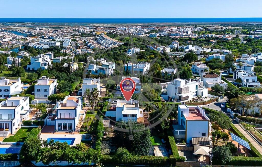 Main image of property: Algarve, Tavira (Santa Maria e Santiago)