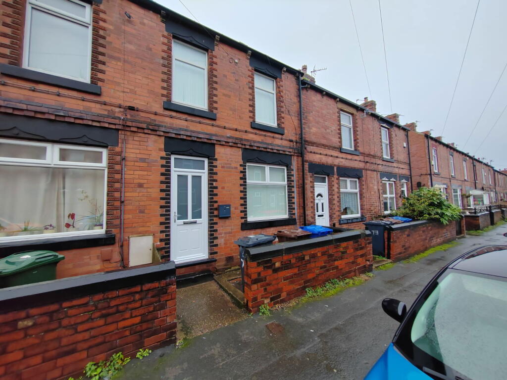 Main image of property: Pye Avenue, Mapplewell S75 6AG