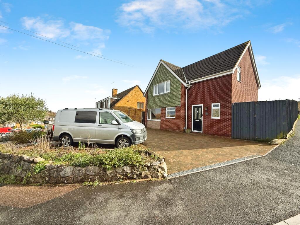 4-bed detached on Coates Road, Exeter, EX2, £495,000