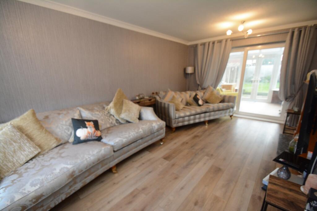 Somerset Road, Droylsden, M43 - View 2