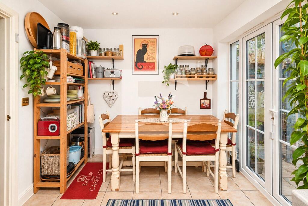 House in London - View 4