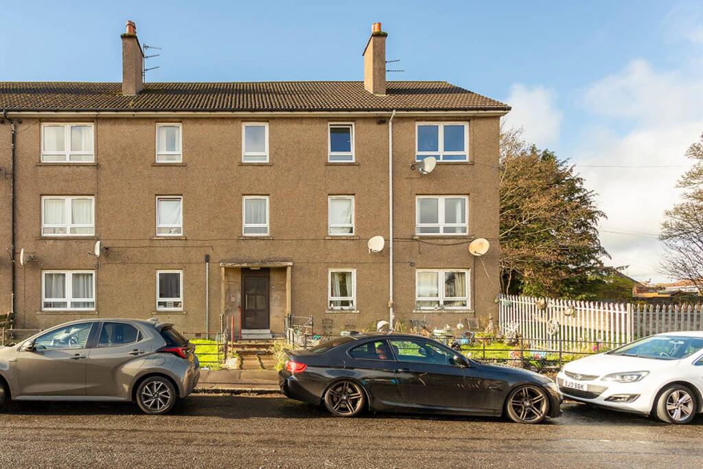 Main image of property: 46 - Top Left (E) McLean Street, Dundee, DD3 9QG