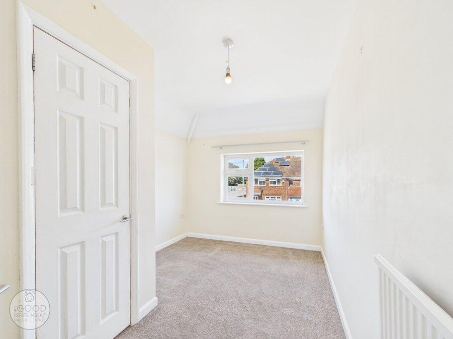 House in Hereford, Herefordshire - More