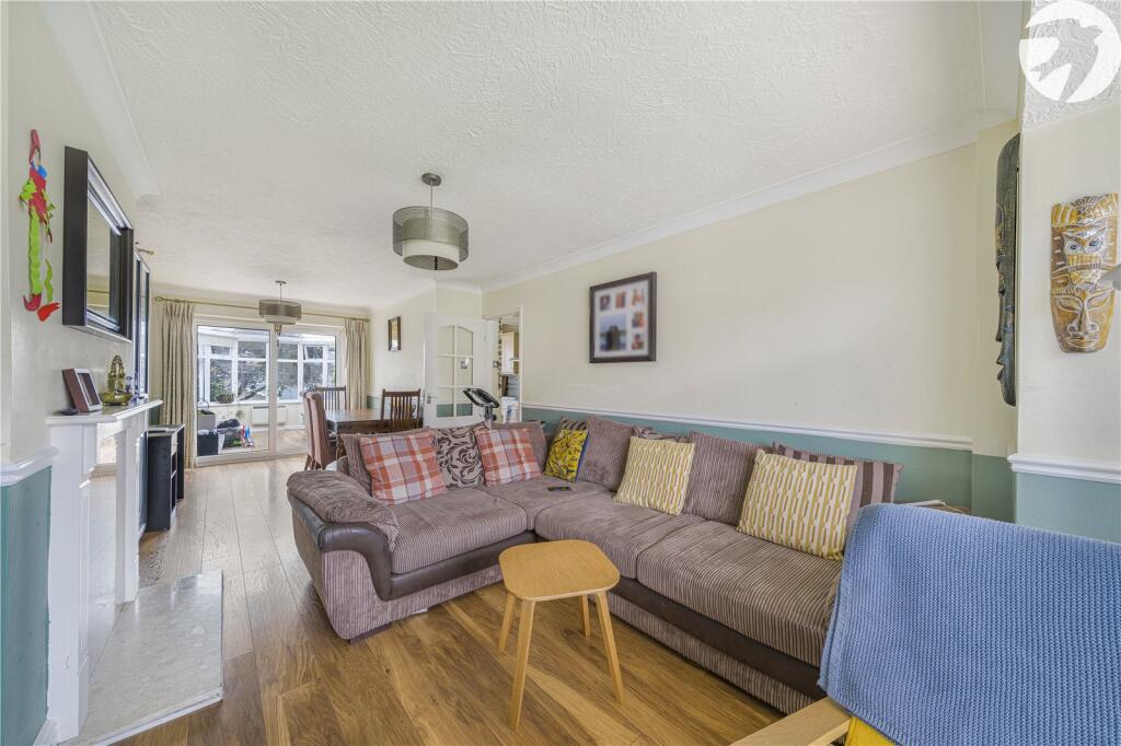 Lonsdale Crescent, Dartford, Kent, DA2 photo 2