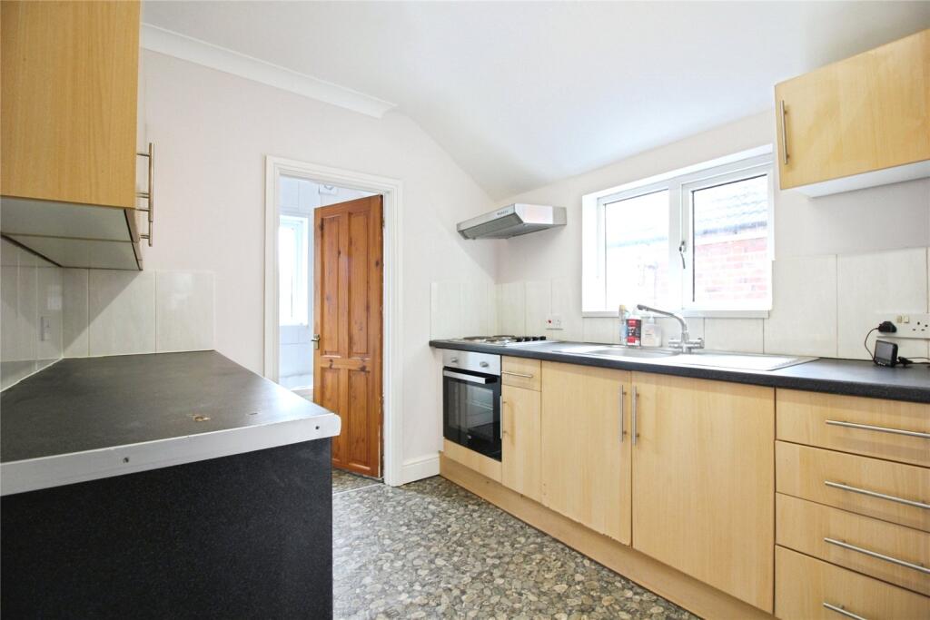 House in Reading - View 5