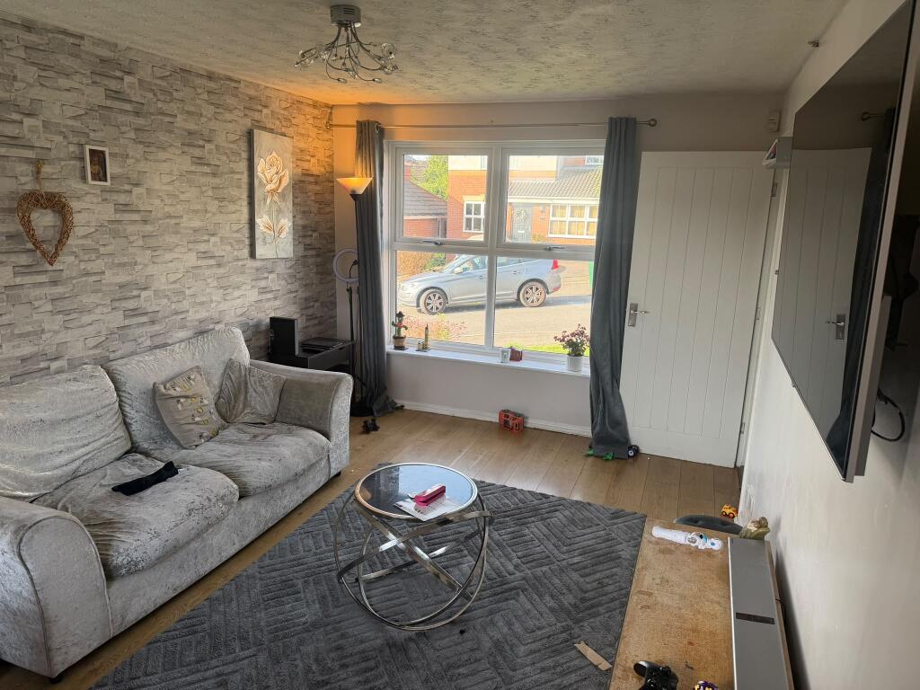 House in South Derbyshire, Derbyshire - View 4