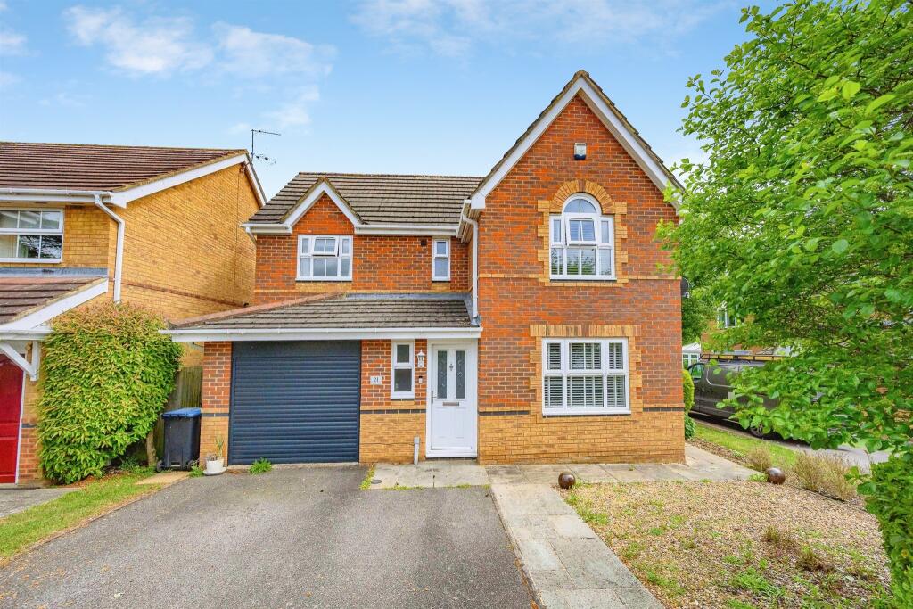 Main image of property: Lyrical Way, Hemel Hempstead