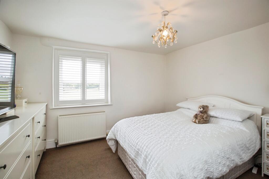 Norland Town Road, Norland, Sowerby Bridge - View 6