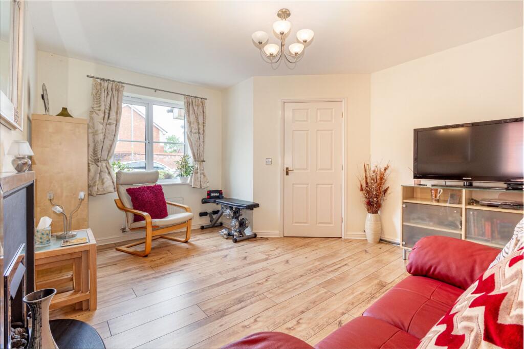 Wheatcroft Close, Redditch, Worcestershire, B97 - More