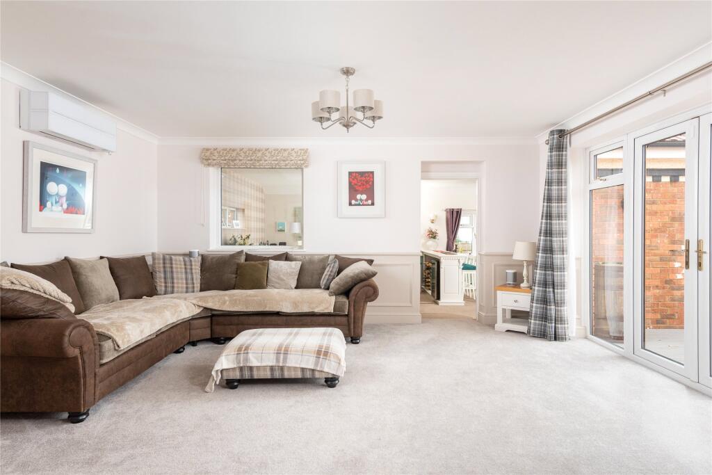 House in Sharnbrook, Bedford - View 2