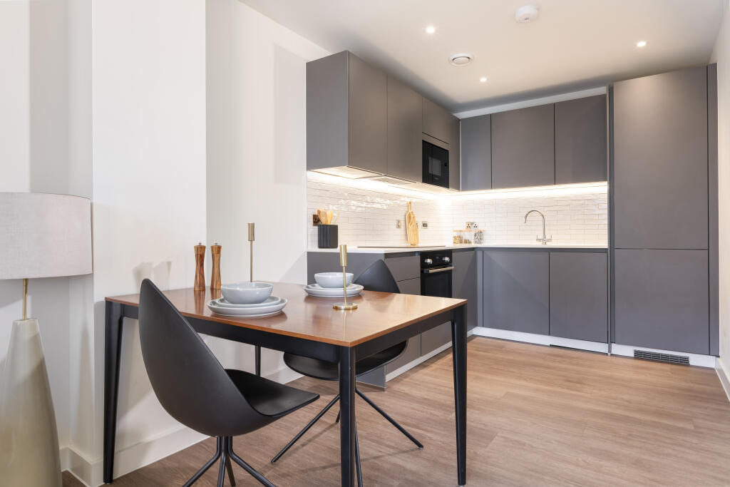 Main image of property: Weldale Street, Reading, Berkshire, RG1