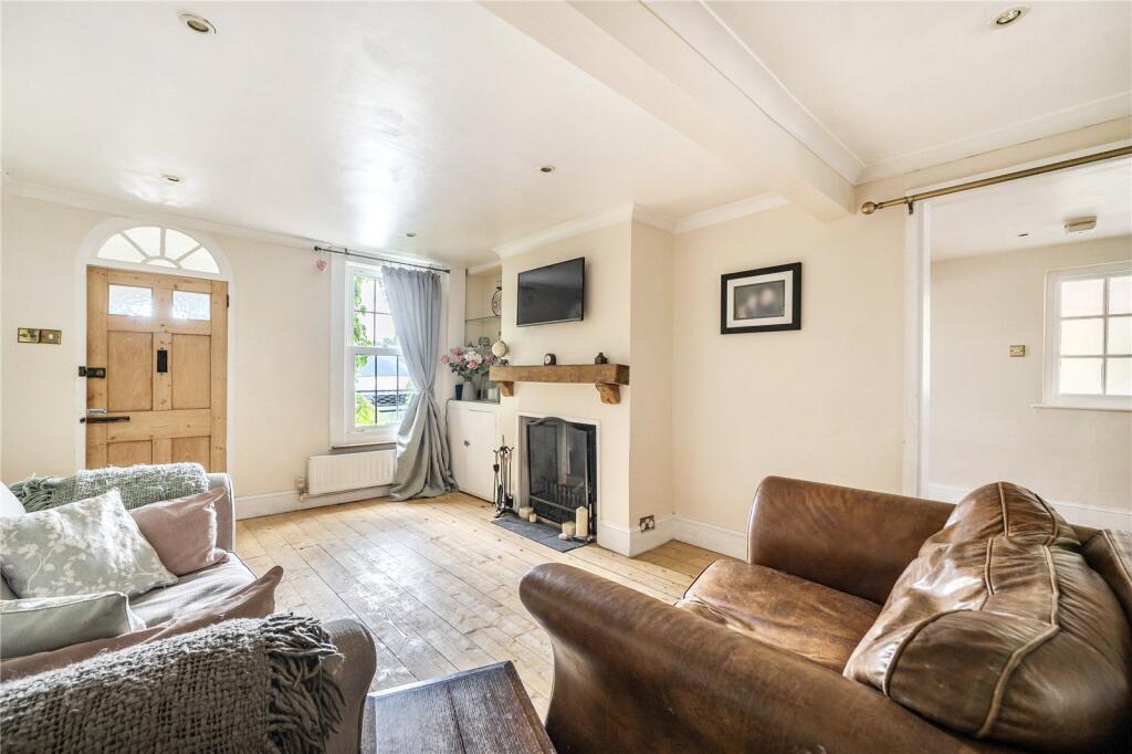 House in Surrey Heath, Windlesham - View 5