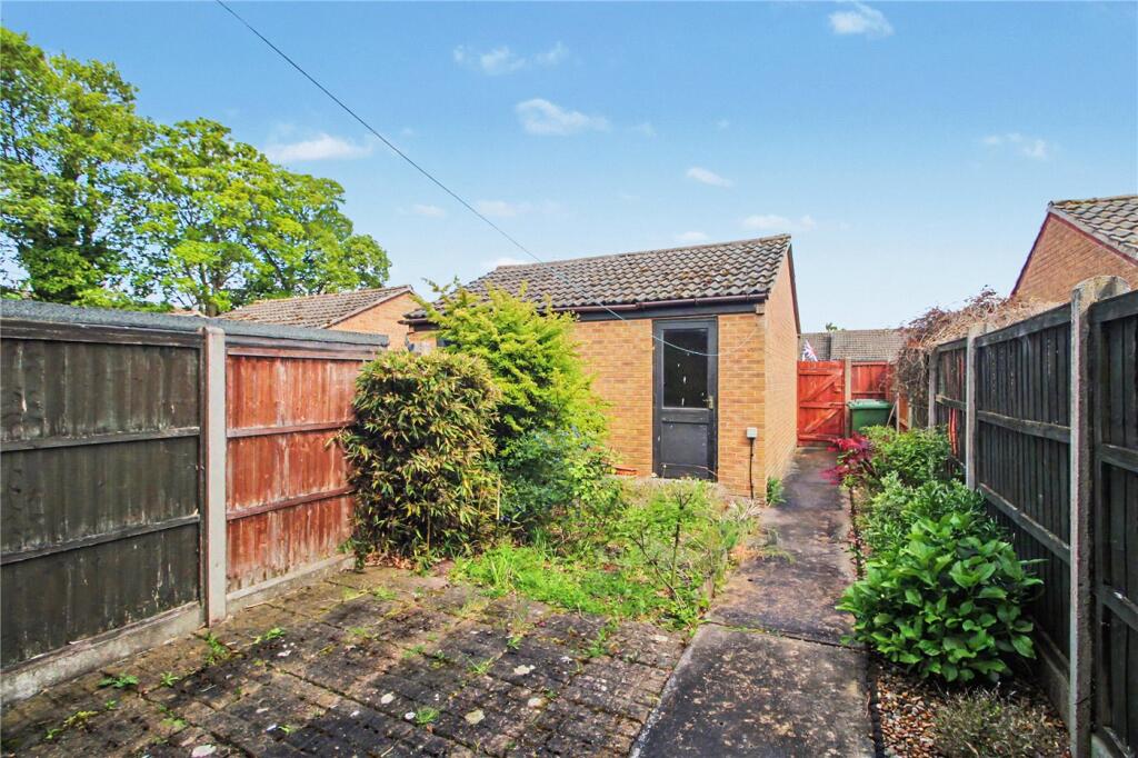 Gablehurst Court, Gorleston, Great Yarmouth, Norfolk, NR31 photo 2