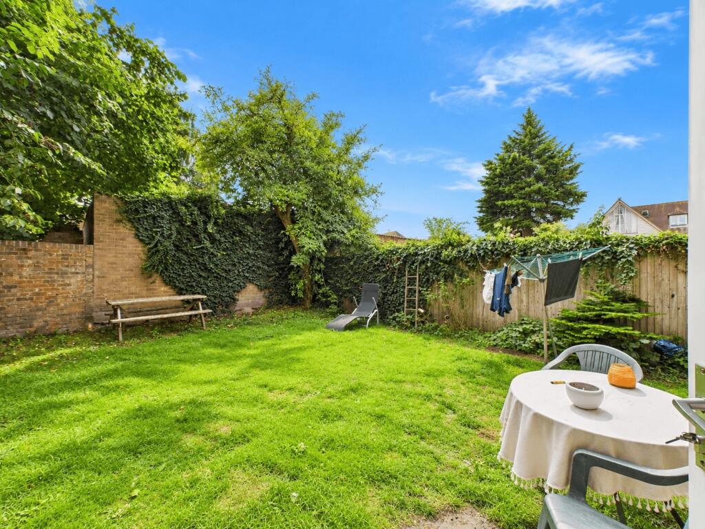 Property photo 6