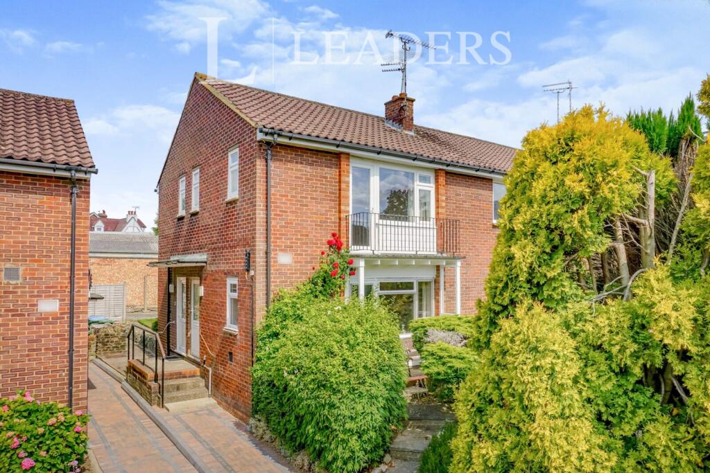 Main image of property: Queens Court, Queensway, Horsham